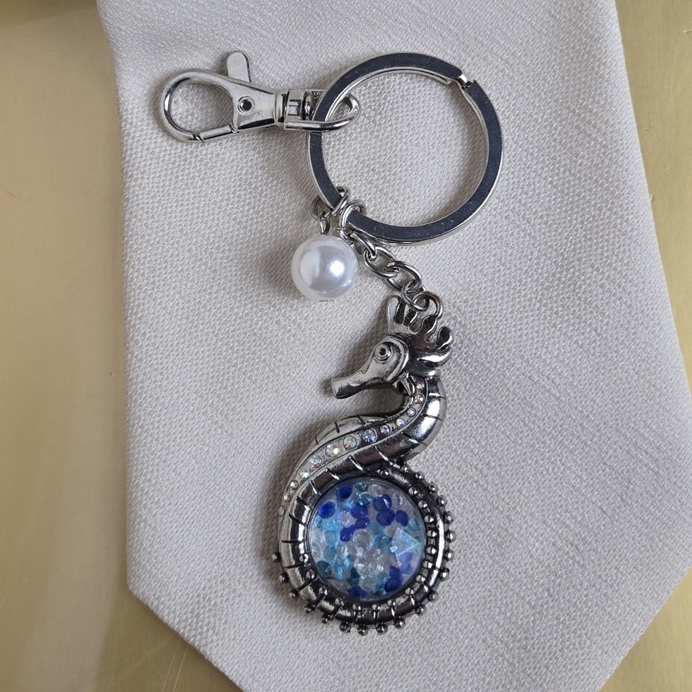 Silver Tone Vtg Seahorse Keychain/ Bag Charm  with Blue Crystal Accents - Picture 15 of 17